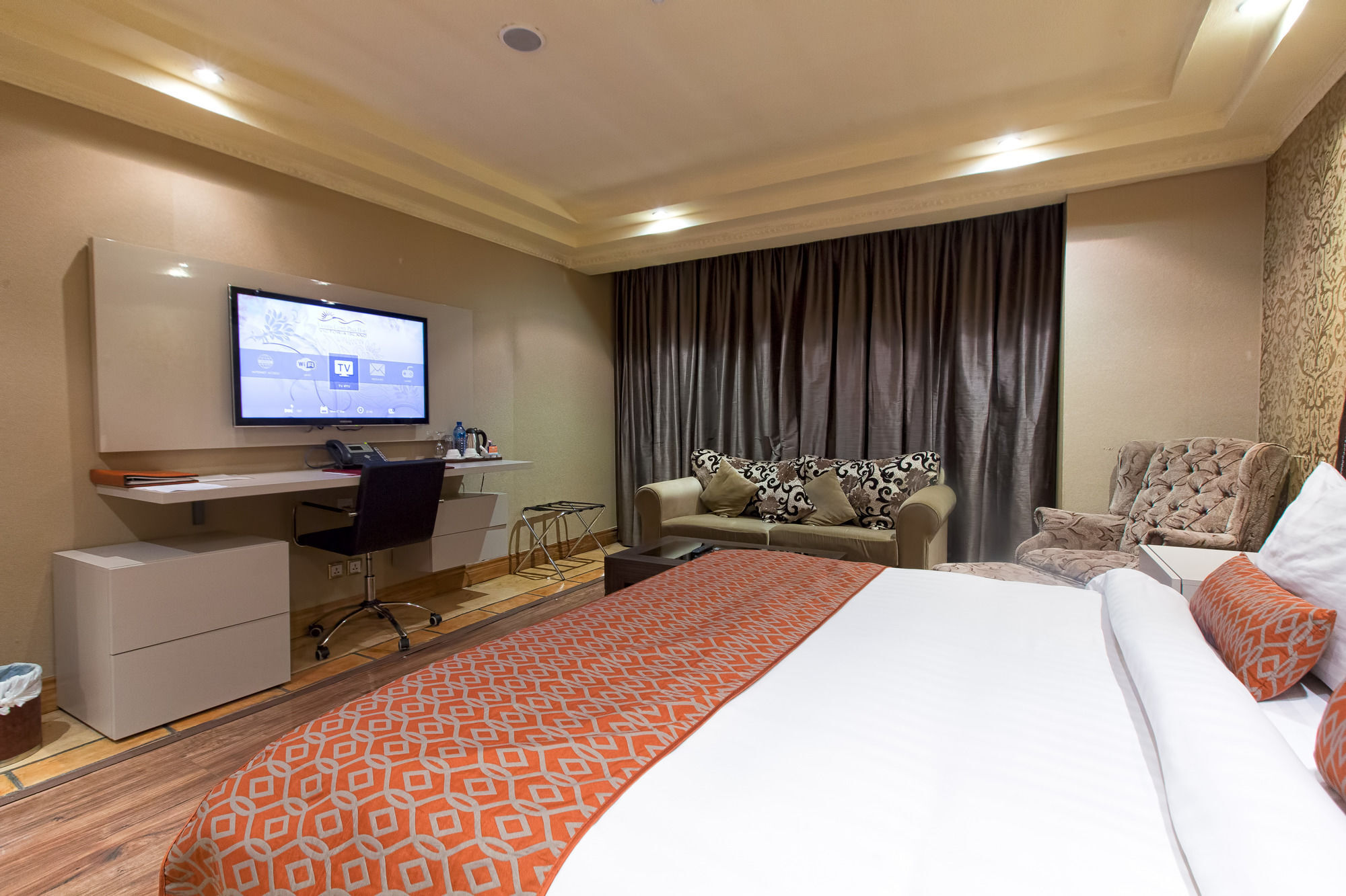 Victoria Crown Plaza Hotel ลากอส ภายนอก รูปภาพ